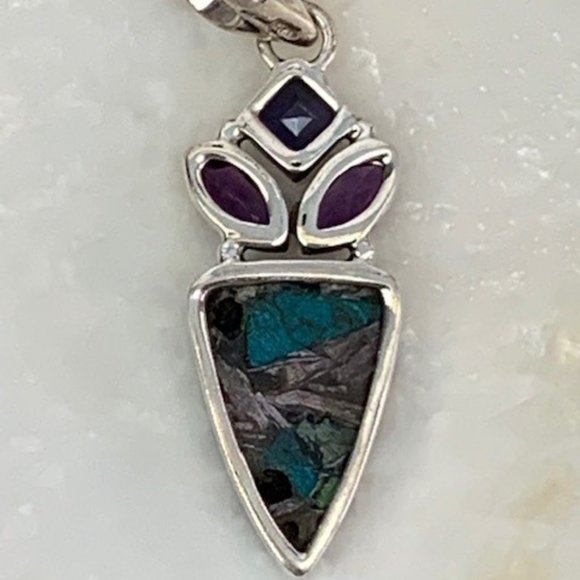 Handmade Chrysocolla and Purple Turquoise Pendant - Picture 3 of 3